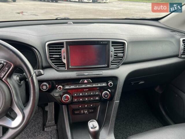 Серый Киа Sportage, объемом двигателя 1.7 л и пробегом 217 тыс. км за 15850 $, фото 56 на Automoto.ua