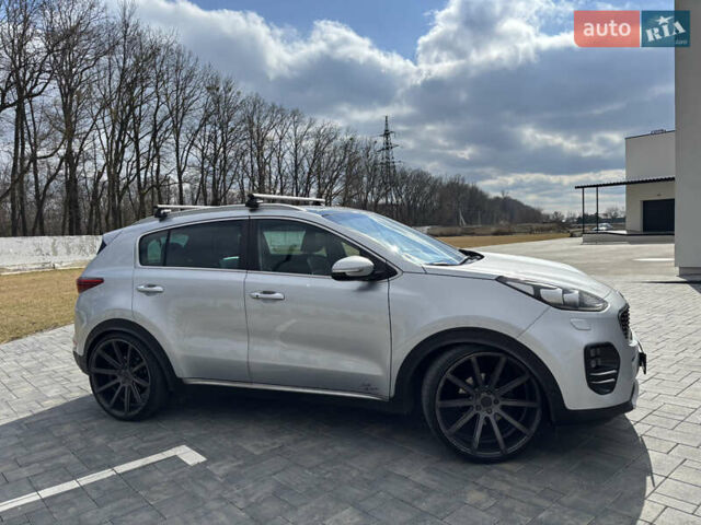 Серый Киа Sportage, объемом двигателя 2 л и пробегом 243 тыс. км за 22000 $, фото 4 на Automoto.ua