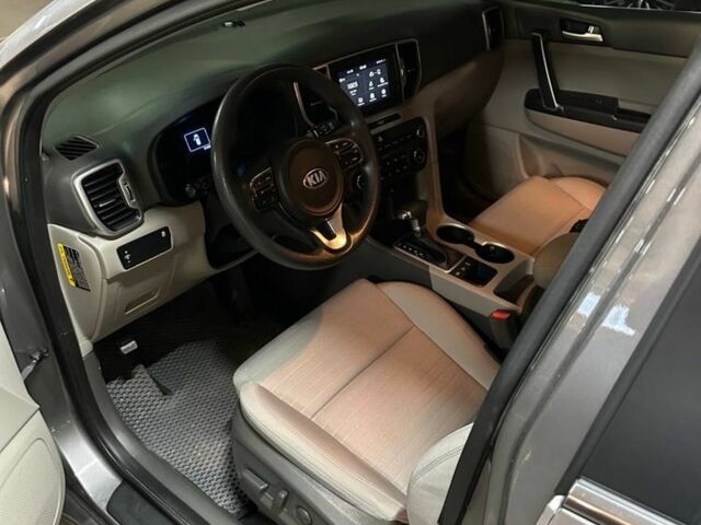 Сірий Кіа Sportage, об'ємом двигуна 2.4 л та пробігом 122 тис. км за 14200 $, фото 9 на Automoto.ua