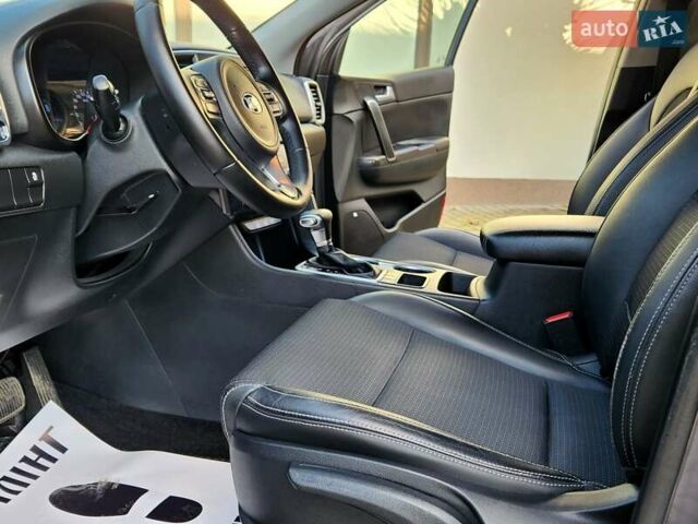 Серый Киа Sportage, объемом двигателя 2 л и пробегом 117 тыс. км за 17800 $, фото 35 на Automoto.ua