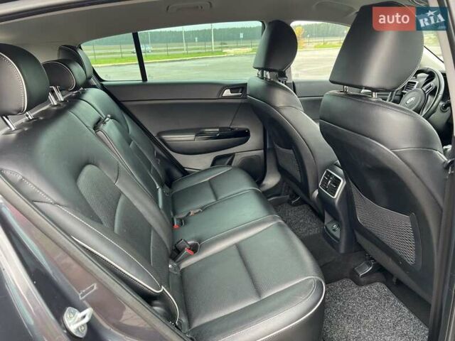 Серый Киа Sportage, объемом двигателя 1.7 л и пробегом 217 тыс. км за 15850 $, фото 51 на Automoto.ua