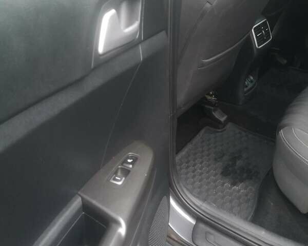 Сірий Кіа Sportage, об'ємом двигуна 1.69 л та пробігом 186 тис. км за 14700 $, фото 10 на Automoto.ua