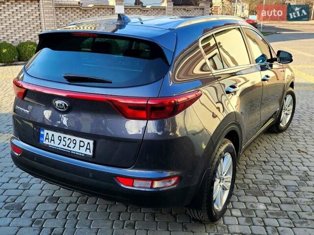 Серый Киа Sportage, объемом двигателя 2 л и пробегом 117 тыс. км за 17800 $, фото 9 на Automoto.ua
