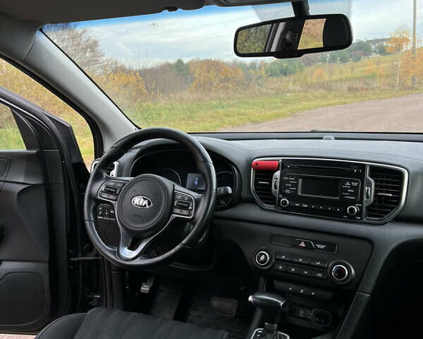 Серый Киа Sportage, объемом двигателя 2 л и пробегом 124 тыс. км за 17300 $, фото 23 на Automoto.ua