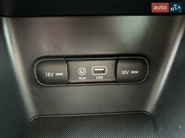 Серый Киа Sportage, объемом двигателя 2 л и пробегом 170 тыс. км за 18000 $, фото 13 на Automoto.ua