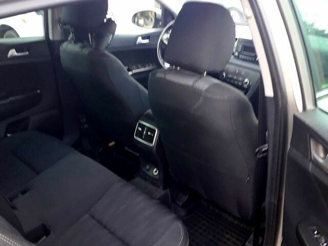 Серый Киа Sportage, объемом двигателя 1.7 л и пробегом 87 тыс. км за 16200 $, фото 5 на Automoto.ua