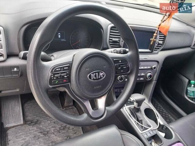 Серый Киа Sportage, объемом двигателя 2 л и пробегом 116 тыс. км за 20200 $, фото 8 на Automoto.ua