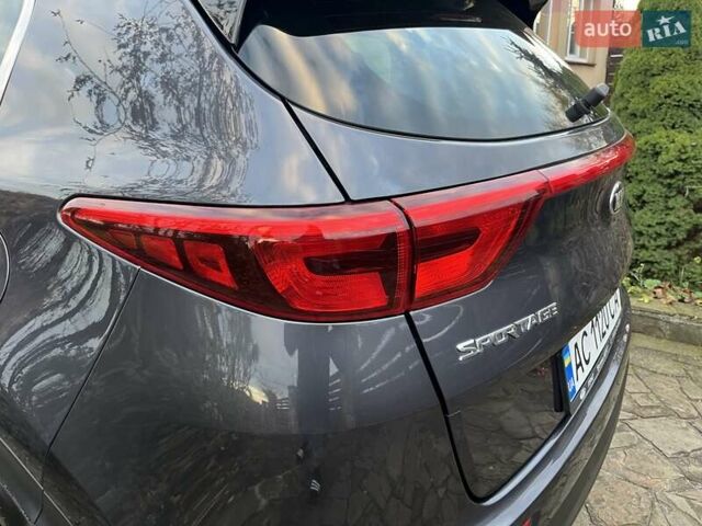 Серый Киа Sportage, объемом двигателя 1.7 л и пробегом 63 тыс. км за 17950 $, фото 12 на Automoto.ua