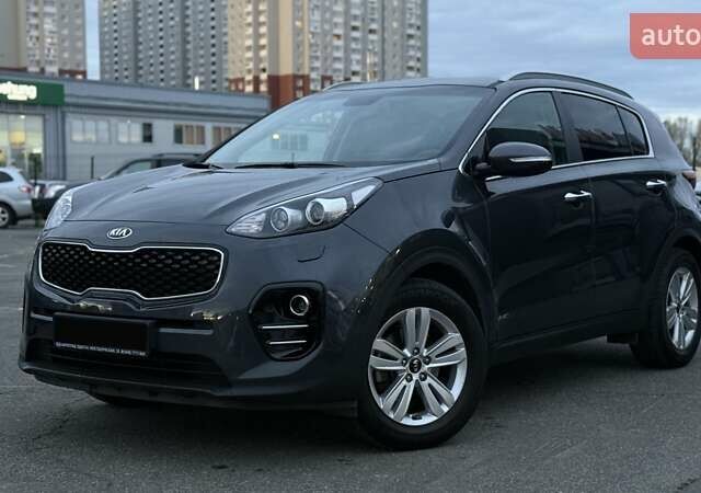 Кіа Sportage 2017 у Києві на Automoto.ua Сірий Кіа Sportage, об'ємом двигуна 2 л та пробігом 35 тис. км за 19900 $, фото 24 на Automoto.ua