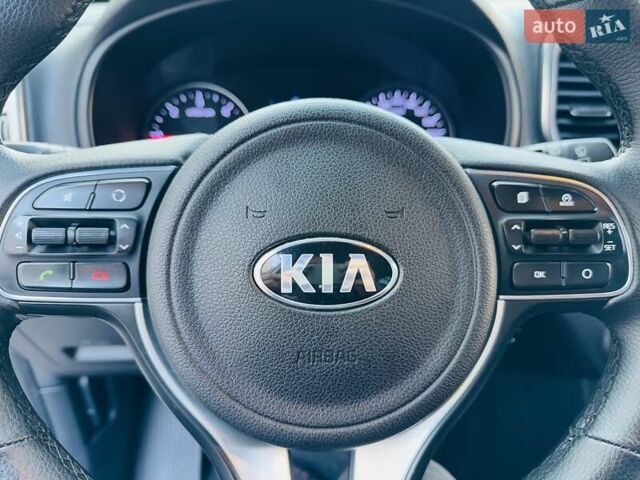 Сірий Кіа Sportage, об'ємом двигуна 1.69 л та пробігом 154 тис. км за 15990 $, фото 91 на Automoto.ua