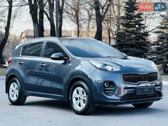 Сірий Кіа Sportage, об'ємом двигуна 1.69 л та пробігом 154 тис. км за 15990 $, фото 27 на Automoto.ua