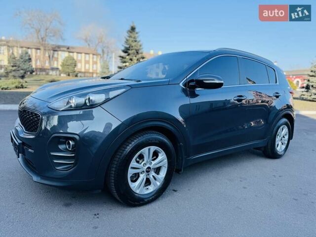 Сірий Кіа Sportage, об'ємом двигуна 1.69 л та пробігом 154 тис. км за 15990 $, фото 13 на Automoto.ua