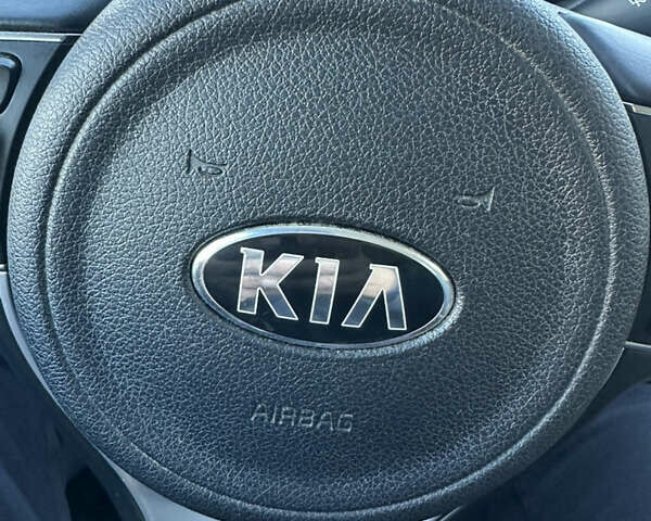 Киа Sportage 2017 в Киеве на Automoto.ua Серый Киа Sportage, объемом двигателя 1.69 л и пробегом 139 тыс. км за 17500 $, фото 10 на Automoto.ua