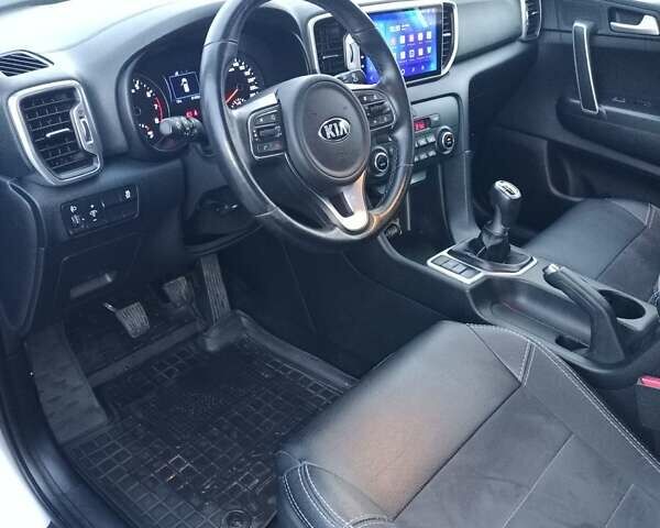Серый Киа Sportage, объемом двигателя 1.6 л и пробегом 91 тыс. км за 15250 $, фото 28 на Automoto.ua