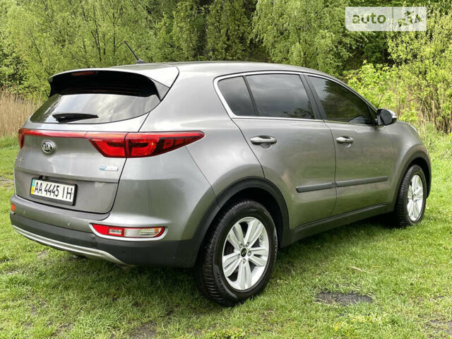 Серый Киа Sportage, объемом двигателя 1.7 л и пробегом 173 тыс. км за 17499 $, фото 1 на Automoto.ua