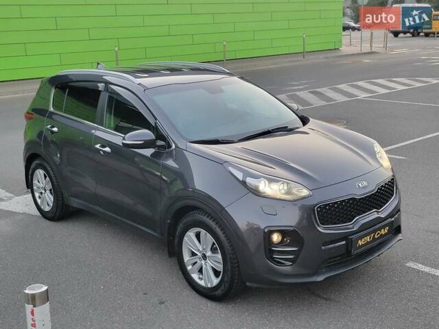 Кіа Sportage 2017 у Києві на Automoto.ua Сірий Кіа Sportage, об'ємом двигуна 2 л та пробігом 263 тис. км за 15800 $, фото 4 на Automoto.ua