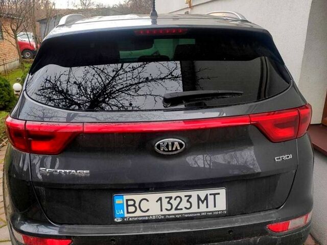 Сірий Кіа Sportage, об'ємом двигуна 1.7 л та пробігом 68 тис. км за 18300 $, фото 6 на Automoto.ua