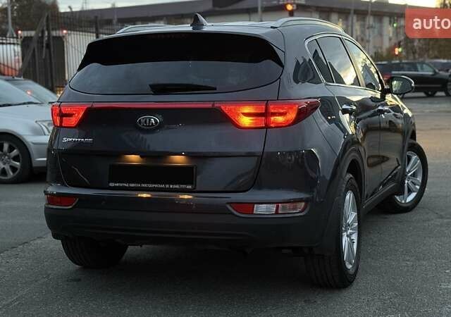 Кіа Sportage 2017 у Києві на Automoto.ua Сірий Кіа Sportage, об'ємом двигуна 2 л та пробігом 35 тис. км за 19900 $, фото 31 на Automoto.ua