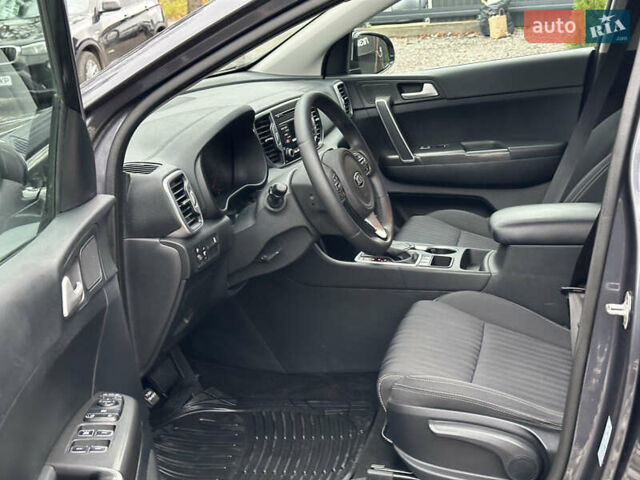 Серый Киа Sportage, объемом двигателя 1.69 л и пробегом 140 тыс. км за 14500 $, фото 14 на Automoto.ua