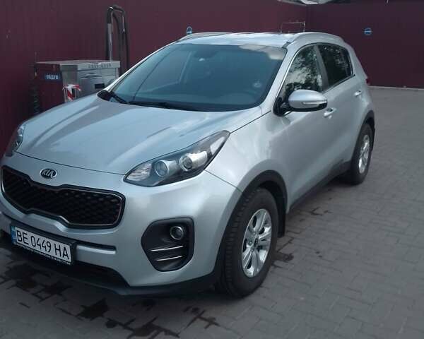 Киа Sportage 2017 в Николаеве на Automoto.ua Серый Киа Sportage, объемом двигателя 2 л и пробегом 135 тыс. км за 18500 $, фото 1 на Automoto.ua