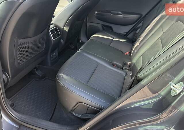 Кіа Sportage 2017 у Києві на Automoto.ua Сірий Кіа Sportage, об'ємом двигуна 2 л та пробігом 35 тис. км за 19900 $, фото 6 на Automoto.ua