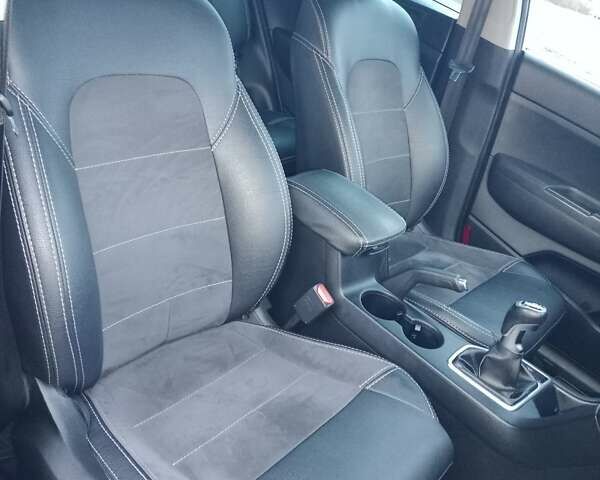 Серый Киа Sportage, объемом двигателя 1.6 л и пробегом 91 тыс. км за 15250 $, фото 38 на Automoto.ua