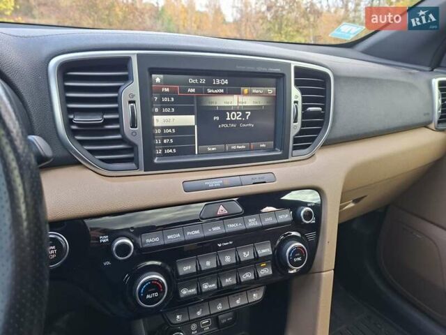 Сірий Кіа Sportage, об'ємом двигуна 2 л та пробігом 99 тис. км за 16000 $, фото 6 на Automoto.ua