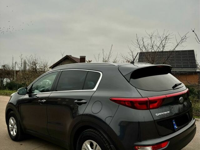 Сірий Кіа Sportage, об'ємом двигуна 1.7 л та пробігом 205 тис. км за 16200 $, фото 6 на Automoto.ua