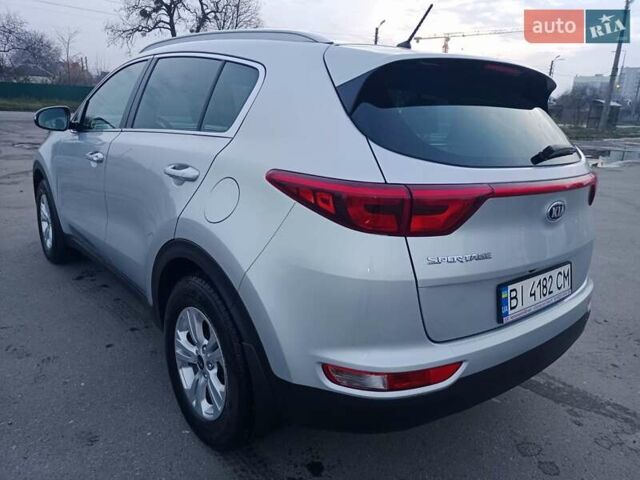 Серый Киа Sportage, объемом двигателя 1.6 л и пробегом 91 тыс. км за 15250 $, фото 9 на Automoto.ua