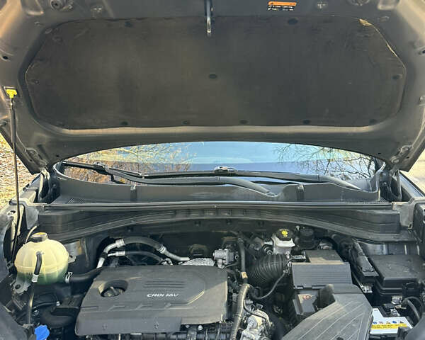 Серый Киа Sportage, объемом двигателя 1.69 л и пробегом 167 тыс. км за 16450 $, фото 25 на Automoto.ua