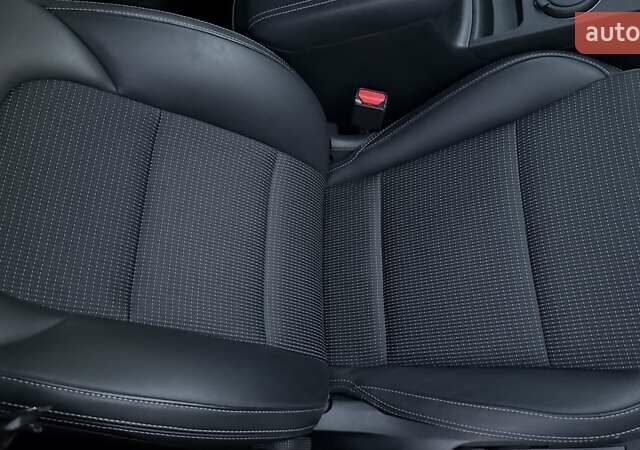 Кіа Sportage 2017 у Києві на Automoto.ua Сірий Кіа Sportage, об'ємом двигуна 2 л та пробігом 35 тис. км за 19900 $, фото 28 на Automoto.ua