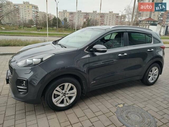 Серый Киа Sportage, объемом двигателя 2 л и пробегом 90 тыс. км за 19900 $, фото 2 на Automoto.ua
