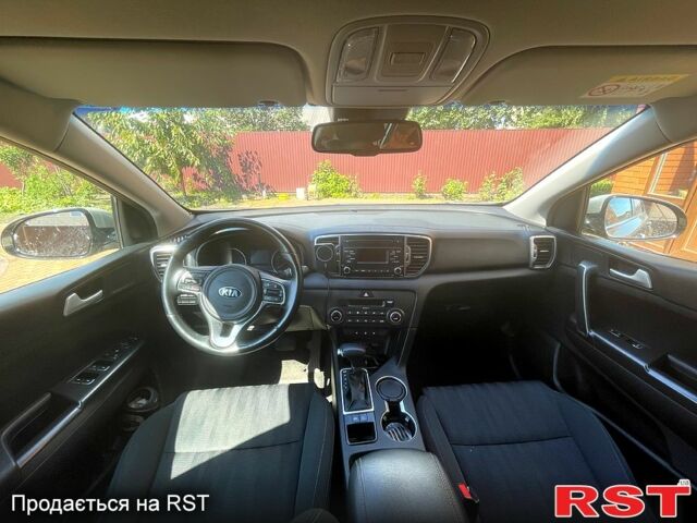 Серый Киа Sportage, объемом двигателя 2 л и пробегом 102 тыс. км за 18200 $, фото 4 на Automoto.ua