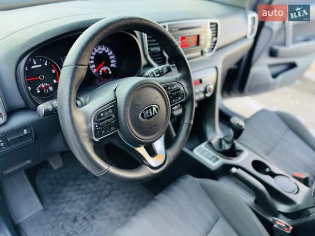 Сірий Кіа Sportage, об'ємом двигуна 1.69 л та пробігом 154 тис. км за 15990 $, фото 56 на Automoto.ua