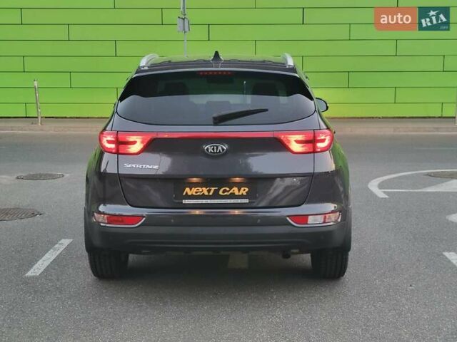 Кіа Sportage 2017 у Києві на Automoto.ua Сірий Кіа Sportage, об'ємом двигуна 2 л та пробігом 263 тис. км за 15800 $, фото 9 на Automoto.ua