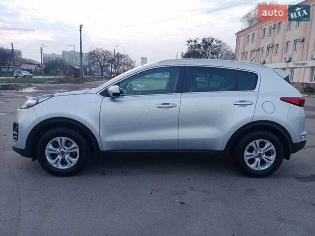 Серый Киа Sportage, объемом двигателя 1.6 л и пробегом 91 тыс. км за 15250 $, фото 1 на Automoto.ua