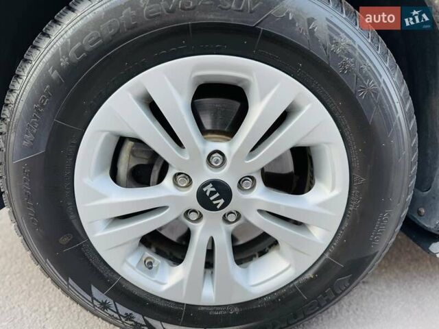 Сірий Кіа Sportage, об'ємом двигуна 1.69 л та пробігом 154 тис. км за 15990 $, фото 51 на Automoto.ua