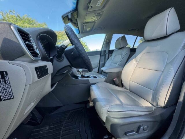 Сірий Кіа Sportage, об'ємом двигуна 2.4 л та пробігом 68 тис. км за 7500 $, фото 8 на Automoto.ua