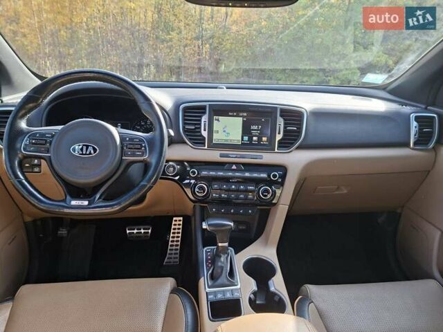 Сірий Кіа Sportage, об'ємом двигуна 2 л та пробігом 99 тис. км за 16000 $, фото 7 на Automoto.ua