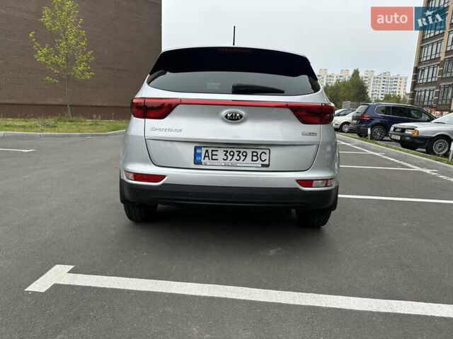 Серый Киа Sportage, объемом двигателя 1.69 л и пробегом 160 тыс. км за 16600 $, фото 4 на Automoto.ua