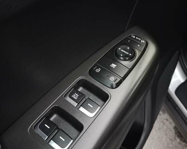 Серый Киа Sportage, объемом двигателя 1.6 л и пробегом 91 тыс. км за 15250 $, фото 47 на Automoto.ua