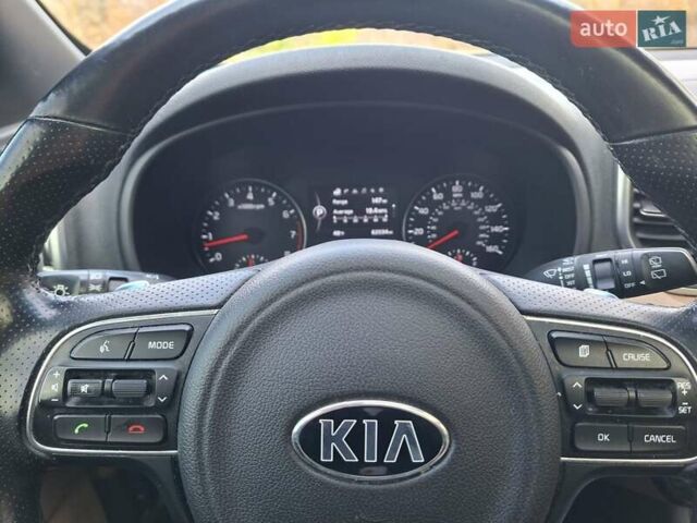 Сірий Кіа Sportage, об'ємом двигуна 2 л та пробігом 99 тис. км за 16000 $, фото 5 на Automoto.ua