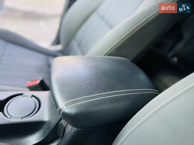 Сірий Кіа Sportage, об'ємом двигуна 1.69 л та пробігом 154 тис. км за 15990 $, фото 61 на Automoto.ua