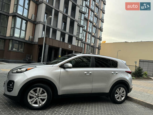 Серый Киа Sportage, объемом двигателя 2.4 л и пробегом 180 тыс. км за 12999 $, фото 32 на Automoto.ua