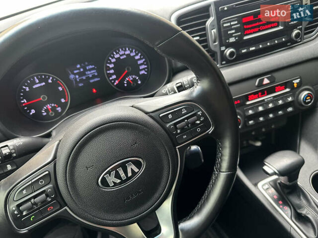Серый Киа Sportage, объемом двигателя 1.69 л и пробегом 160 тыс. км за 16600 $, фото 14 на Automoto.ua