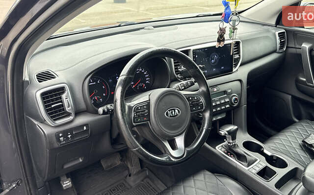 Сірий Кіа Sportage, об'ємом двигуна 1.69 л та пробігом 83 тис. км за 18500 $, фото 15 на Automoto.ua