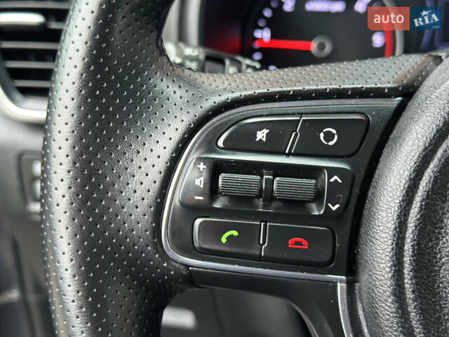 Сірий Кіа Sportage, об'ємом двигуна 1.69 л та пробігом 137 тис. км за 16999 $, фото 37 на Automoto.ua