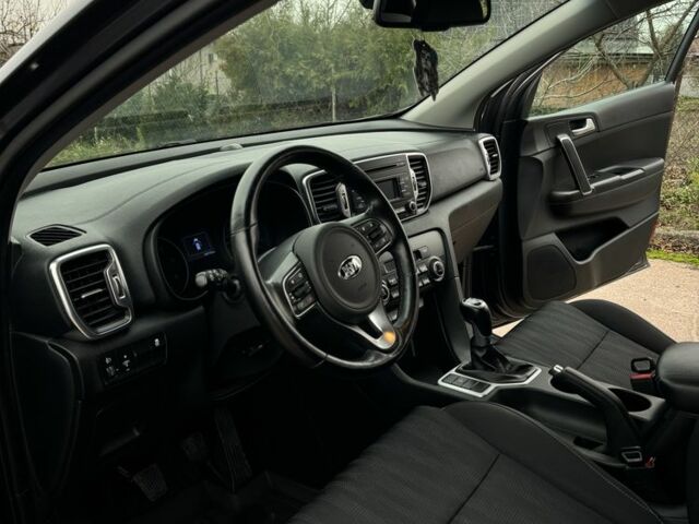 Сірий Кіа Sportage, об'ємом двигуна 1.7 л та пробігом 205 тис. км за 16200 $, фото 3 на Automoto.ua