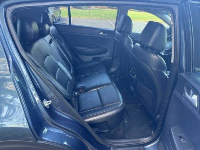 Сірий Кіа Sportage, об'ємом двигуна 2.4 л та пробігом 67 тис. км за 3450 $, фото 10 на Automoto.ua