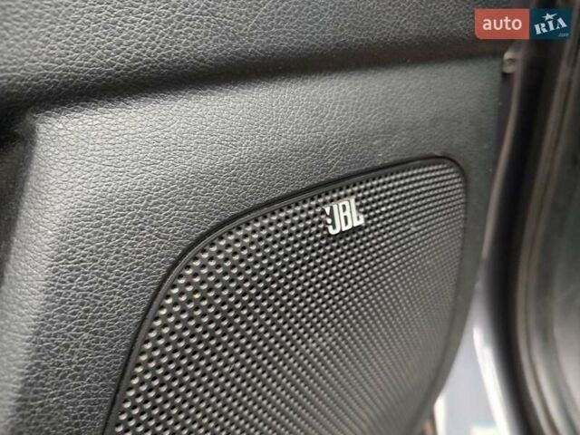 Серый Киа Sportage, объемом двигателя 2 л и пробегом 90 тыс. км за 19900 $, фото 6 на Automoto.ua